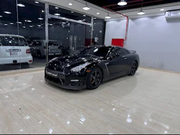 Nissan  GT-R  2015  Automatic  46,000 Km  6 Cylinder  Rear Wheel Drive (RWD)  Coupe / Sport  Black