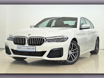 BMW  5-Series  520i  2023  Automatic  32,500 Km  4 Cylinder  Rear Wheel Drive (RWD)  Sedan  White  With Warranty