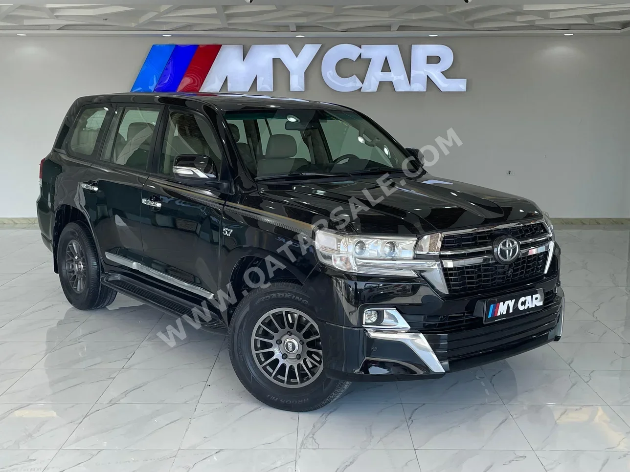 Toyota  Land Cruiser  VXR  2010  Automatic  75,000 Km  8 Cylinder  Four Wheel Drive (4WD)  SUV  Black