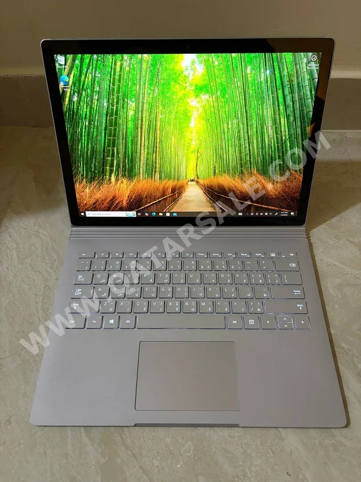 Laptops Microsoft  - New Surface Book 3  2018  - Silver  - Windows 10  - Intel  - Core i5  -Memory (Ram): 8 GB