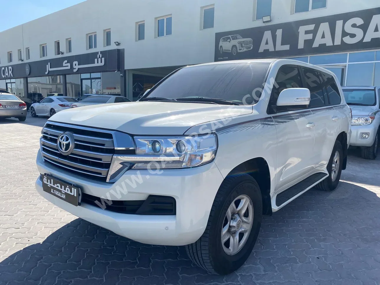 Toyota  Land Cruiser  GXR  2019  Automatic  222,000 Km  6 Cylinder  Four Wheel Drive (4WD)  SUV  White