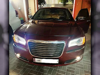 كرايسلر  300C  2012  اوتوماتيك  165,980 كم  8 سلندر  دفع خلفي  سيدان  عنابي