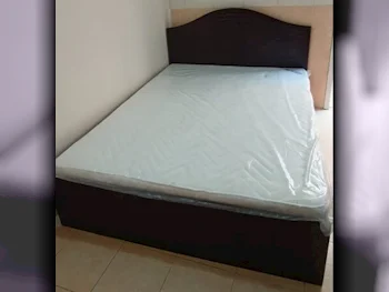 Beds - King  - Brown