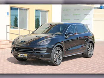 Porsche  Cayenne  S  2013  Automatic  101,000 Km  8 Cylinder  Four Wheel Drive (4WD)  SUV  Black