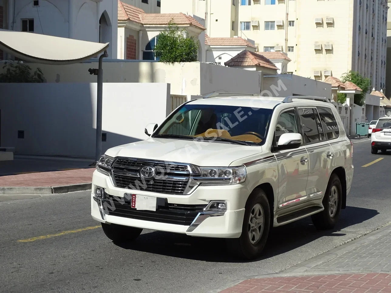 Toyota  Land Cruiser  G  2008  Automatic  161,000 Km  6 Cylinder  Four Wheel Drive (4WD)  SUV  White