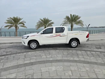 Toyota  Hilux  4 Cylinder  2x4  White  2024