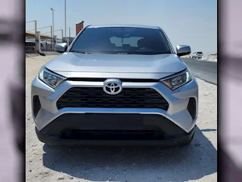 Toyota  Rav 4  2019  Automatic  68,000 Km  4 Cylinder  Front Wheel Drive (FWD)  SUV  Silver