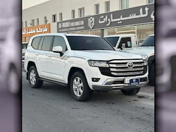 Toyota  Land Cruiser  GXR Twin Turbo  2022  Automatic  50,000 Km  6 Cylinder  Four Wheel Drive (4WD)  SUV  White  With Warranty