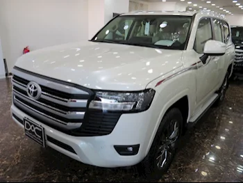 Toyota  Land Cruiser  GXR  2024  Automatic  0 Km  6 Cylinder  Four Wheel Drive (4WD)  SUV  White  With Warranty