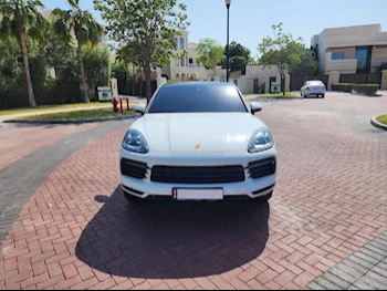 Porsche  Cayenne  Coupe  2023  Automatic  19,879 Km  6 Cylinder  All Wheel Drive (AWD)  SUV  White  With Warranty