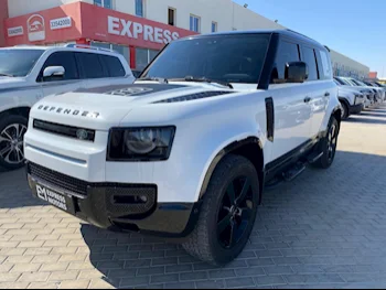 Land Rover  Defender  110 SE  2023  Automatic  97,000 Km  6 Cylinder  Four Wheel Drive (4WD)  SUV  White  With Warranty