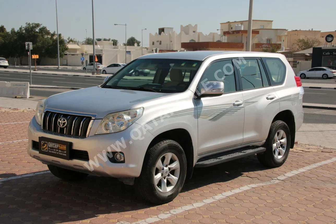 Toyota  Prado  TXL  2012  Automatic  193,000 Km  6 Cylinder  Four Wheel Drive (4WD)  SUV  Silver