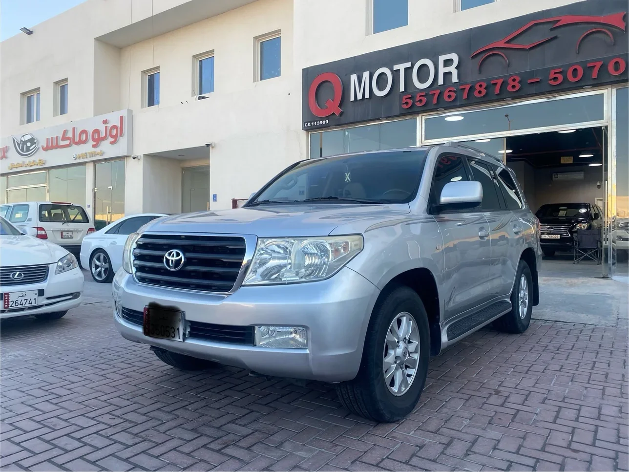 Toyota  Land Cruiser  GX  2011  Automatic  295,000 Km  6 Cylinder  Four Wheel Drive (4WD)  SUV  Silver