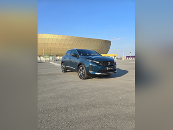 بيجو  3008  4 سلندر  هاتش باك  ازرق  2025