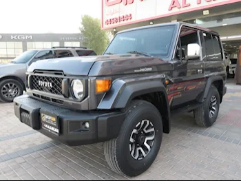 Toyota  Land Cruiser  Hard Top  2024  Automatic  1,700 Km  6 Cylinder  Four Wheel Drive (4WD)  SUV  Gray  With Warranty