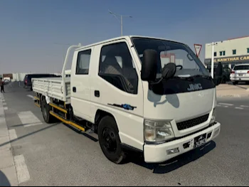 JMC  Pickup  2016  Manual  78,000 Km  4 Cylinder  Rear Wheel Drive (RWD)  Pick Up  White