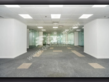 Commercial Offices - Not Furnished  - Doha  - Al Dafna