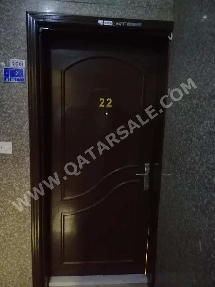 2 Bedrooms  Apartment  in Doha -  Fereej Kulaib  Not Furnished