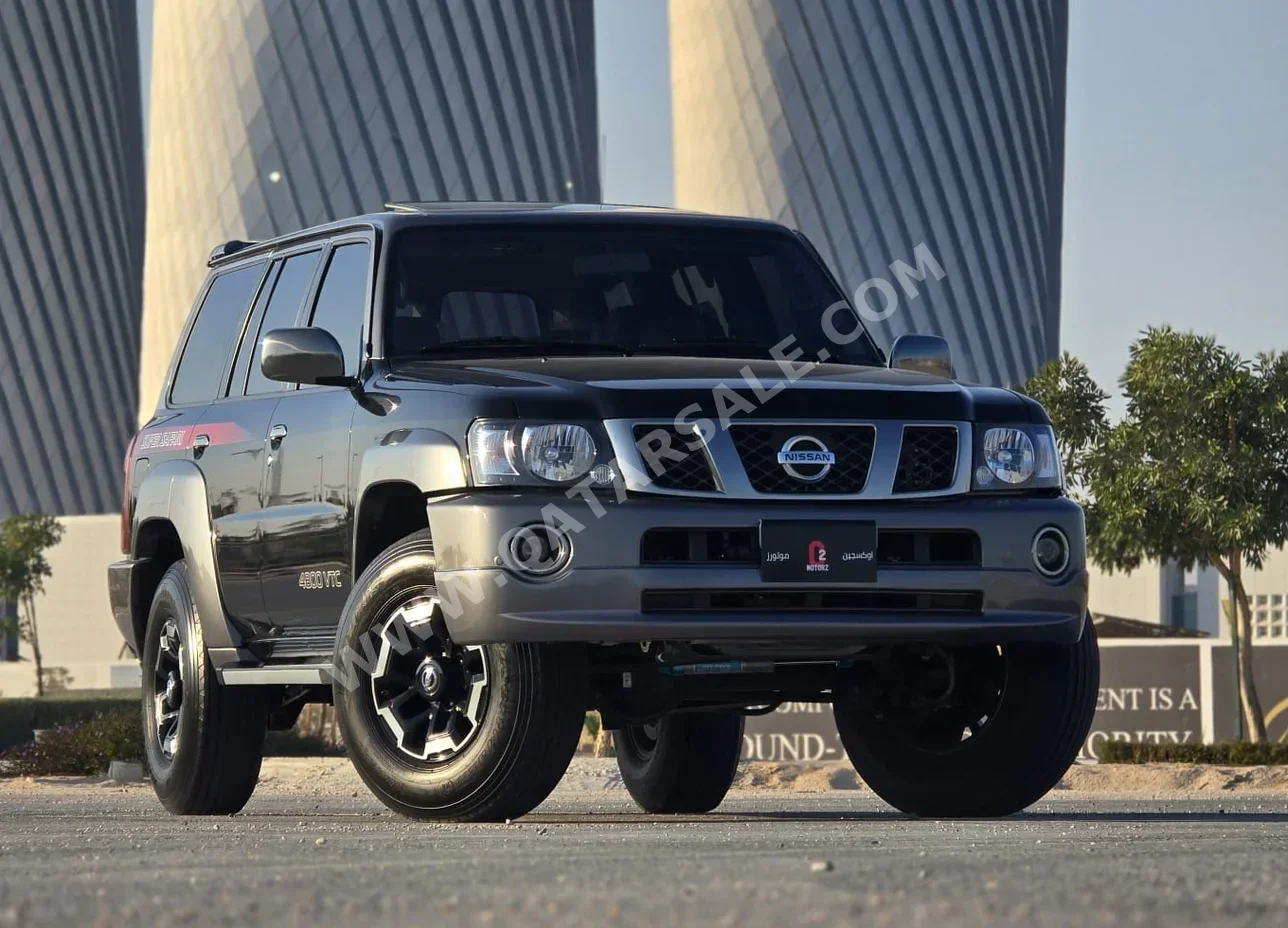 Nissan  Patrol  Super Safari  2021  Automatic  27,000 Km  6 Cylinder  Four Wheel Drive (4WD)  SUV  Black  With Warranty