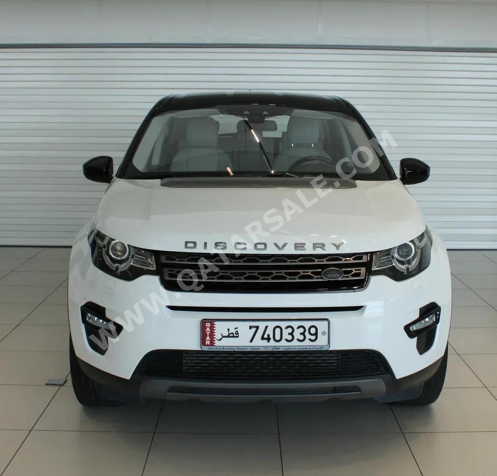 Land Rover  Discovery  Sport SE  2017  Automatic  65,223 Km  4 Cylinder  Four Wheel Drive (4WD)  SUV  White  With Warranty