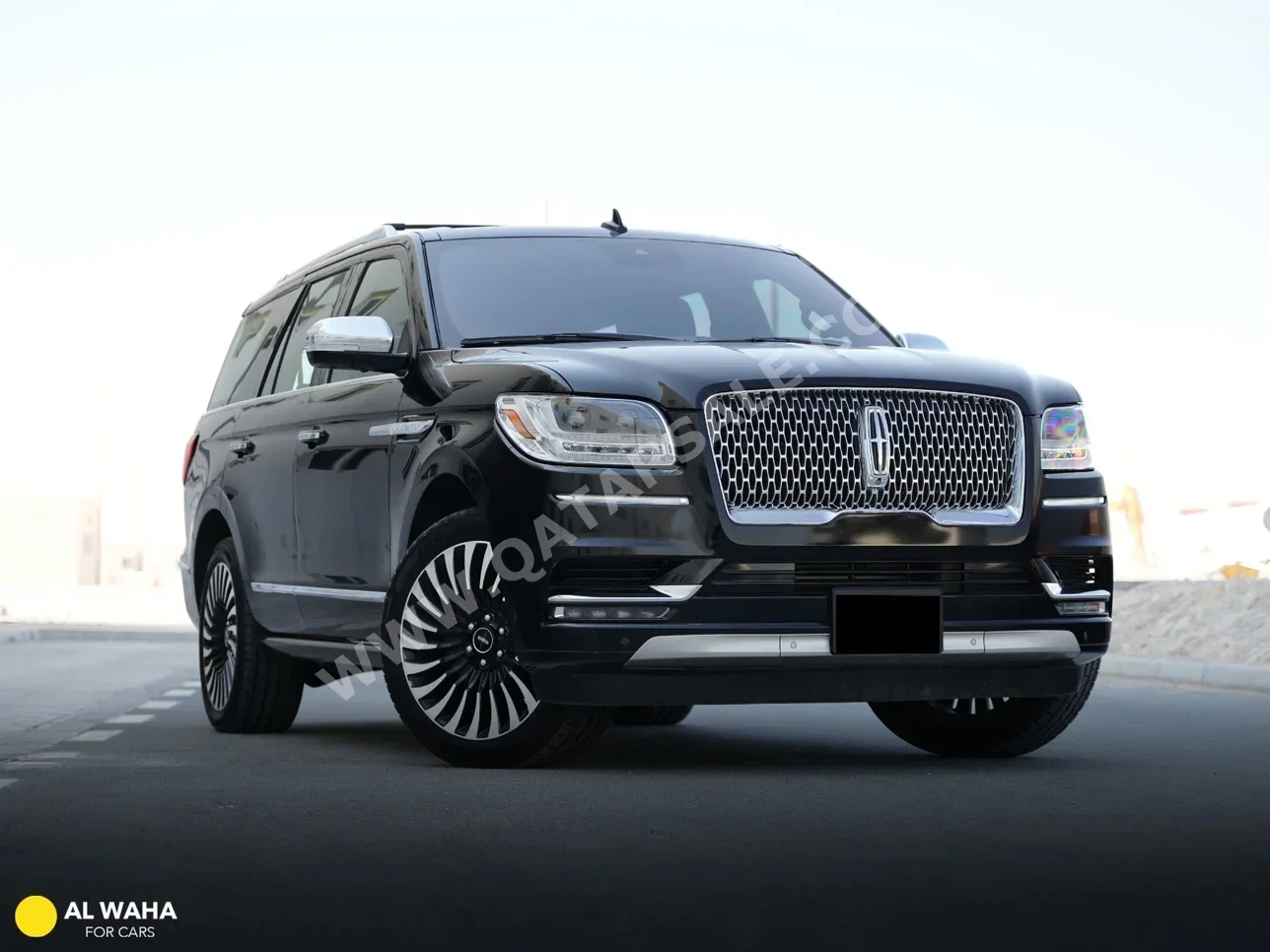 Lincoln  Navigator  Presidential  2019  Automatic  77,000 Km  6 Cylinder  Four Wheel Drive (4WD)  SUV  Black