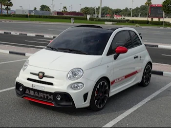 Fiat  595  Abarth  2021  Automatic  43,000 Km  4 Cylinder  Front Wheel Drive (FWD)  Hatchback  White  With Warranty