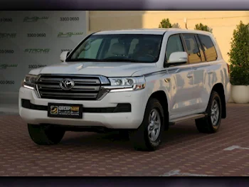 Toyota  Land Cruiser  GXR  2021  Automatic  103,000 Km  6 Cylinder  Four Wheel Drive (4WD)  SUV  White