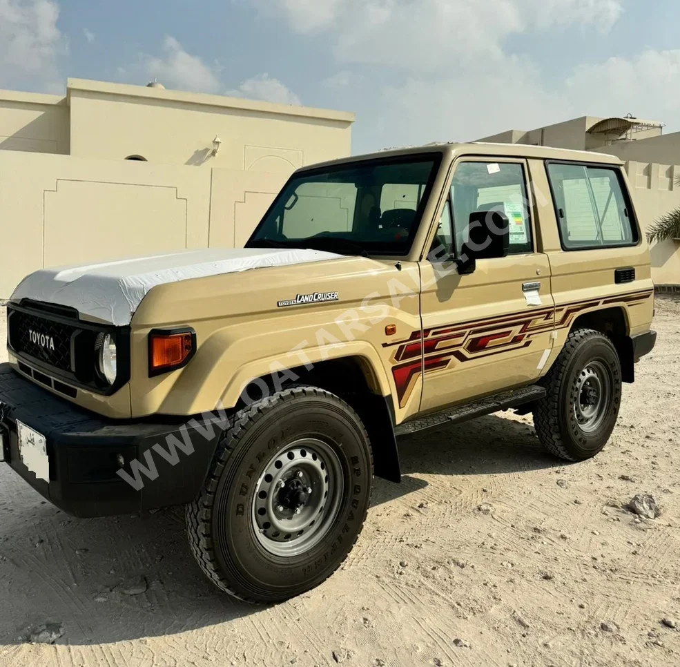 Toyota  Land Cruiser  LX  2024  Manual  3,000 Km  6 Cylinder  Four Wheel Drive (4WD)  Pick Up  Beige