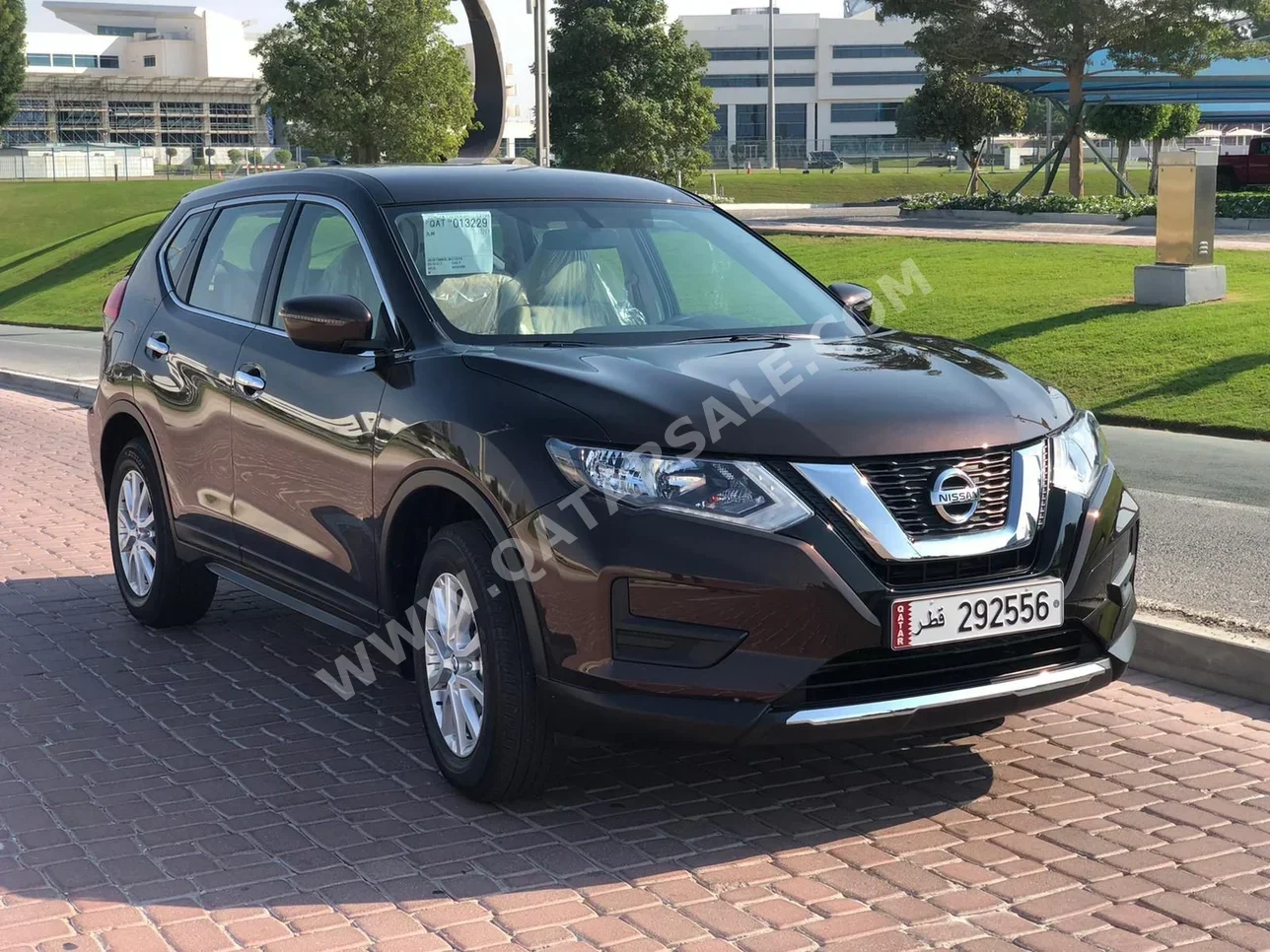 Nissan  X-Trail  4 Cylinder  SUV 2x4  Brown  2020