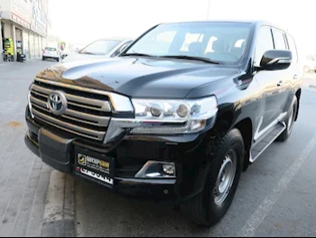 Toyota  Land Cruiser  GXR  2019  Automatic  260,000 Km  8 Cylinder  Four Wheel Drive (4WD)  SUV  Black