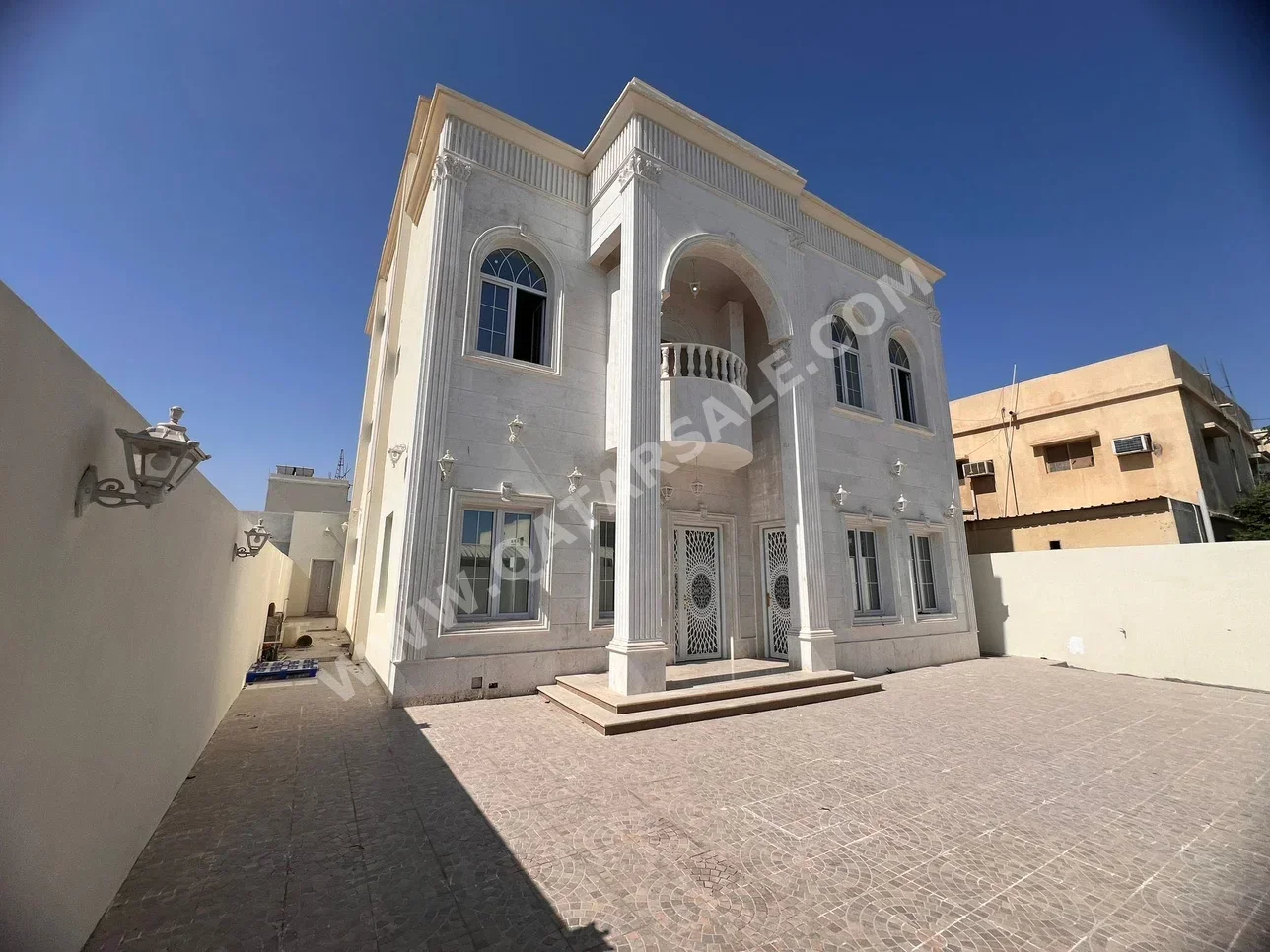 سكن عائلي  - غير مفروشة  - الوكرة  - الوكرة  - 8 غرف نوم