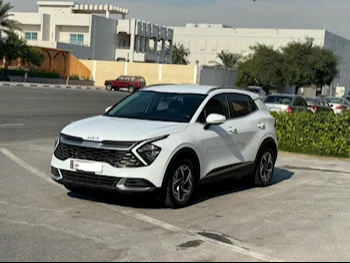 Kia  Sportage  2023  Automatic  36,000 Km  4 Cylinder  Front Wheel Drive (FWD)  SUV  White  With Warranty