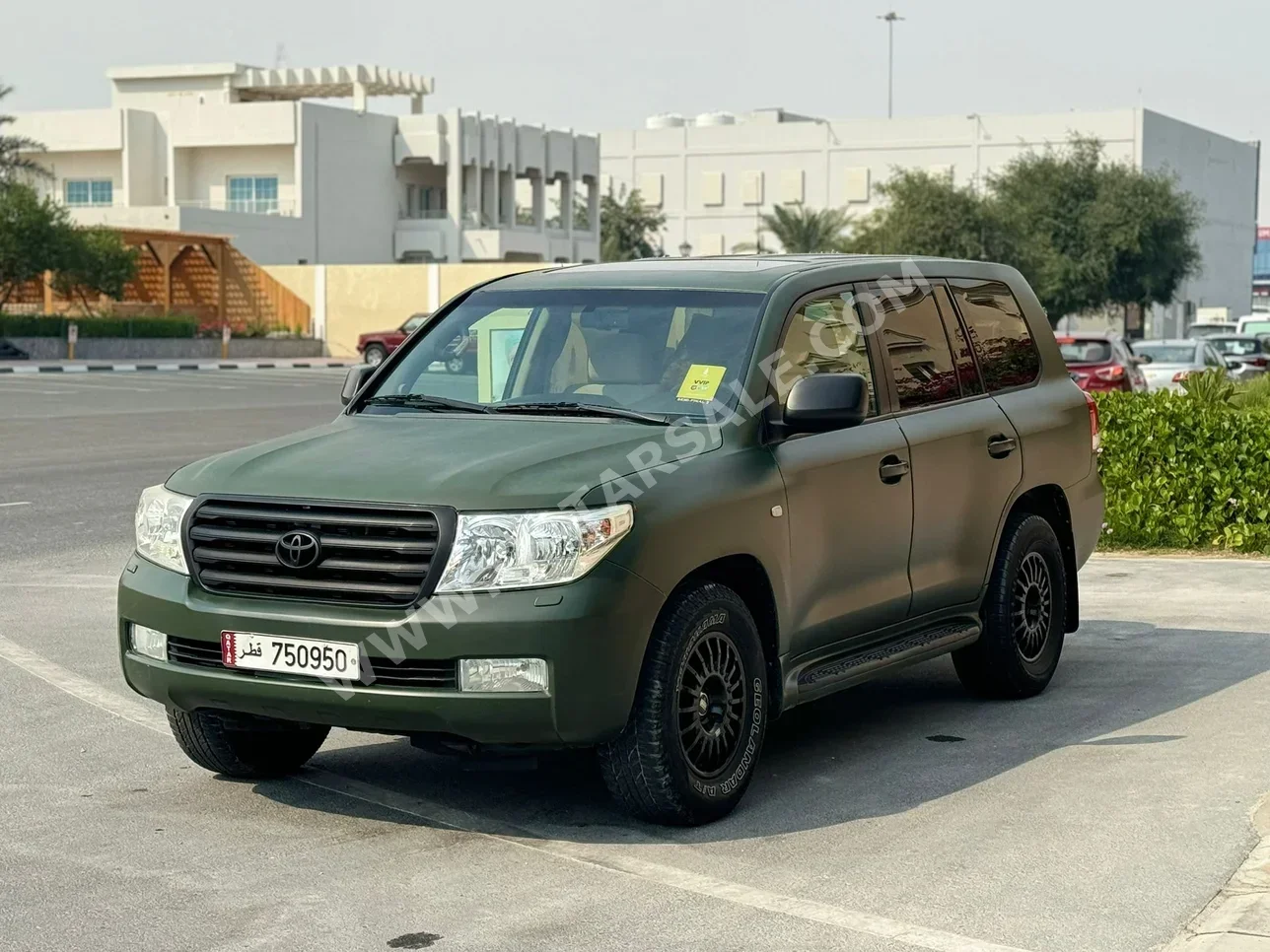 Toyota  Land Cruiser  VXR  2009  Automatic  400,000 Km  8 Cylinder  Four Wheel Drive (4WD)  SUV  Green