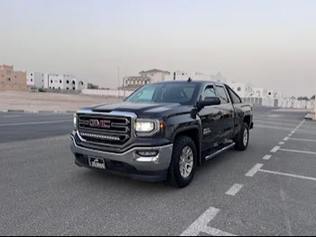  GMC  Sierra  1500  2016  Automatic  75,000 Km  8 Cylinder  Four Wheel Drive (4WD)  Pick Up  Black  With Warranty