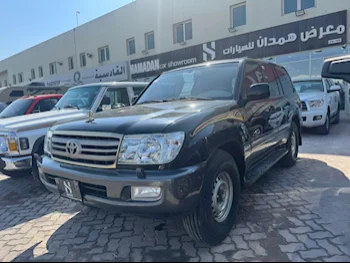 Toyota  Land Cruiser  VXR  2006  Automatic  462,000 Km  8 Cylinder  Four Wheel Drive (4WD)  SUV  Black