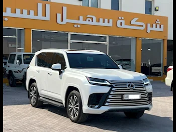 Lexus  LX  600 Luxury  2024  Automatic  9,000 Km  6 Cylinder  Four Wheel Drive (4WD)  SUV  White  With Warranty