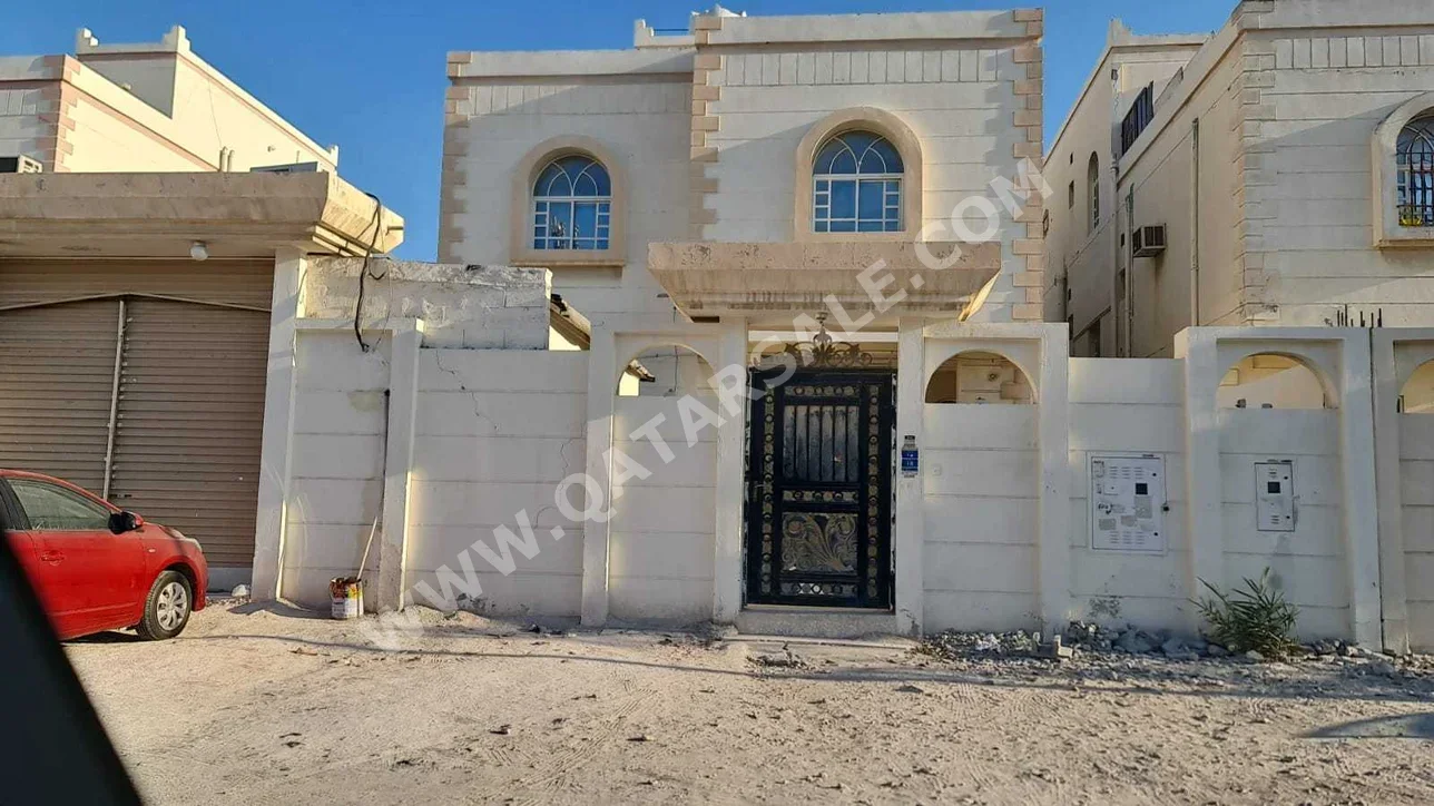 Family Residential  - Not Furnished  - Al Rayyan  - Abu Hamour  - 6 Bedrooms