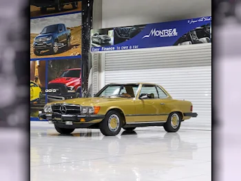 مرسيدس - بنز  450 SL  1976  اوتوماتيك  53,000 كم  4 سلندر  سحب امامي  كوبيه \ سبورت  ذهبي