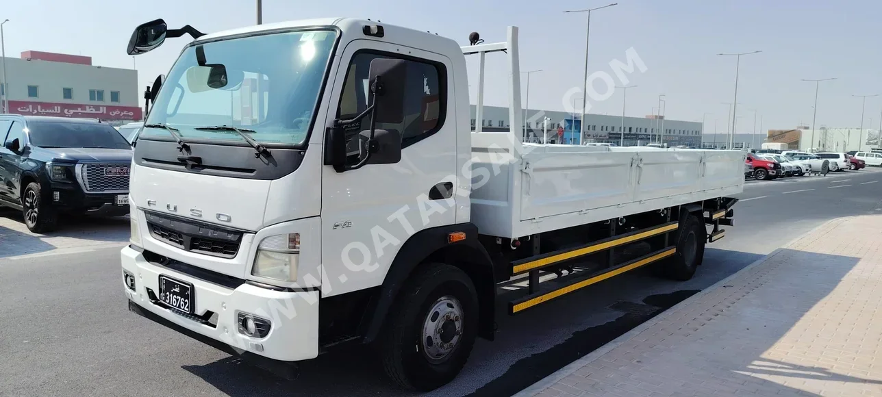 FUSO  Canter  2018  Manual  184,000 Km  4 Cylinder  Four Wheel Drive (4WD)  Pick Up  White