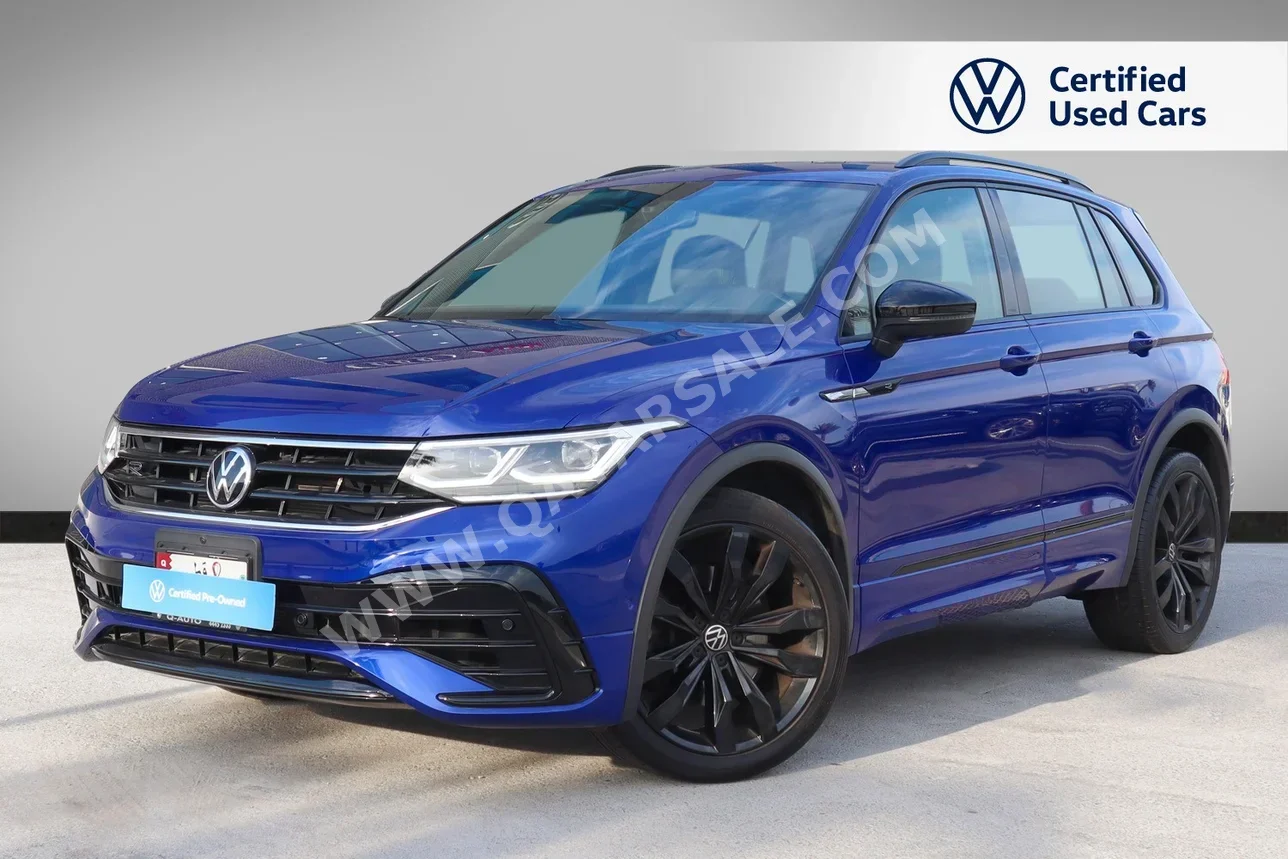 Volkswagen  Tiguan  R-Line  2022  Automatic  28,000 Km  4 Cylinder  All Wheel Drive (AWD)  SUV  Blue  With Warranty