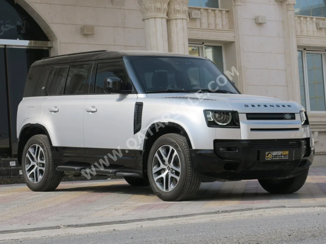  Land Rover  Defender  110  2023  Automatic  38,000 Km  6 Cylinder  Four Wheel Drive (4WD)  SUV  Silver  With Warranty