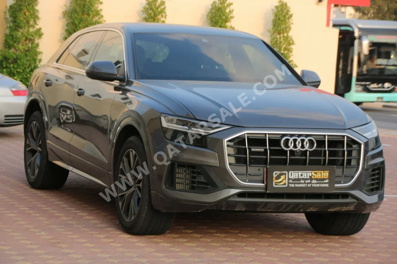 Audi  Q8  2021  Automatic  46,000 Km  6 Cylinder  Four Wheel Drive (4WD)  SUV  Gray