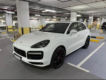 Porsche  Cayenne  Turbo  2019  Automatic  44,000 Km  8 Cylinder  Four Wheel Drive (4WD)  SUV  White  With Warranty