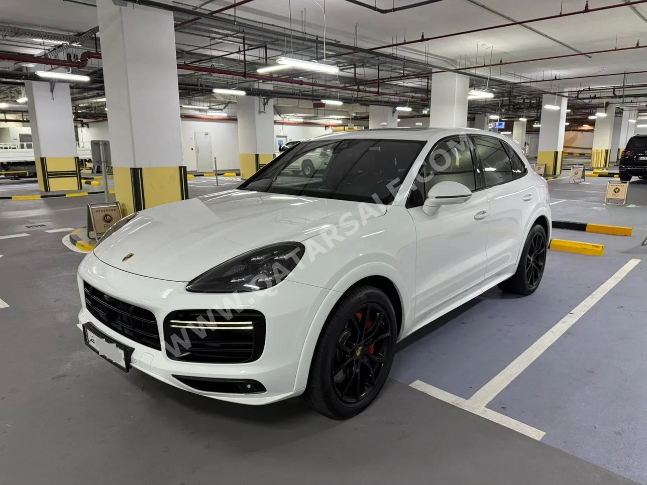 Porsche  Cayenne  Turbo  2019  Automatic  44,000 Km  8 Cylinder  Four Wheel Drive (4WD)  SUV  White  With Warranty