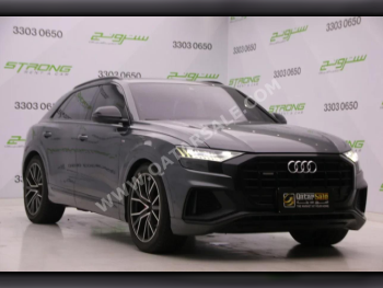 Audi  Q8  S-Line  2022  Automatic  90,000 Km  6 Cylinder  Four Wheel Drive (4WD)  SUV  Gray  With Warranty