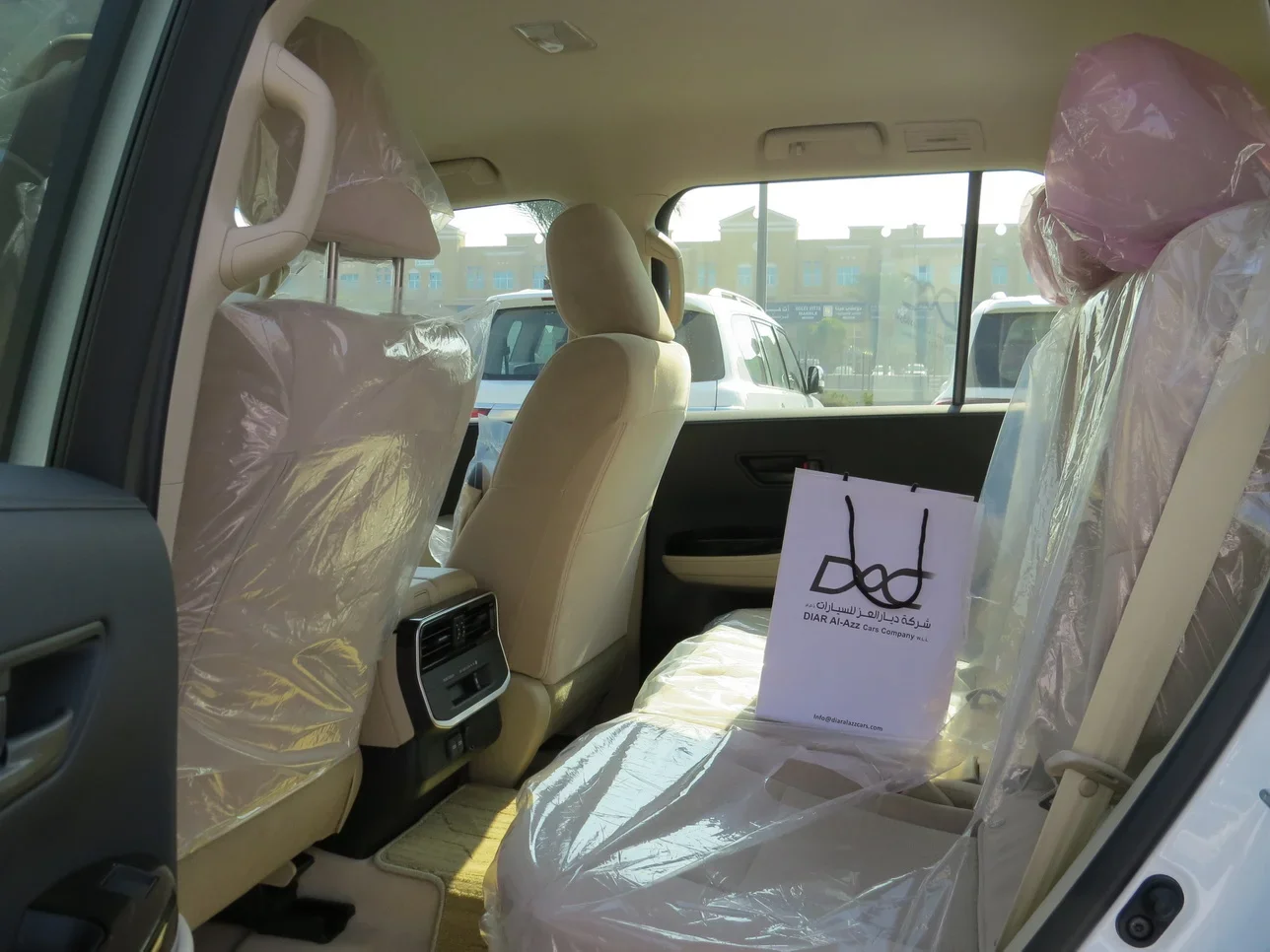 تويوتا  لاند كروزر  جي اكس  2024  اوتوماتيك  0 كم  6 سلندر  دفع رباعي  اس يو في  أبيض  تحت الضمان