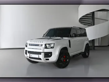 Land Rover  Defender  110  2023  Automatic  77,500 Km  6 Cylinder  Four Wheel Drive (4WD)  SUV  White  With Warranty