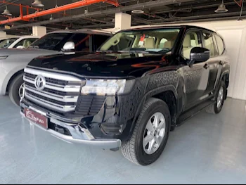 Toyota  Land Cruiser  GXR  2022  Automatic  57,000 Km  6 Cylinder  Four Wheel Drive (4WD)  SUV  Black  With Warranty