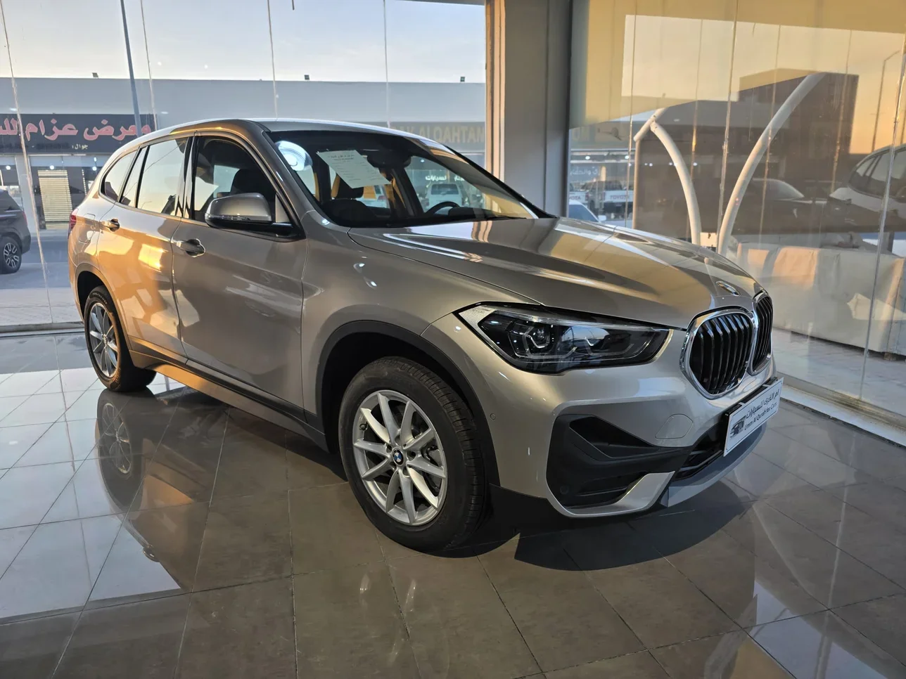 BMW  X-Series  X1  2022  Automatic  0 Km  4 Cylinder  Rear Wheel Drive (RWD)  SUV  Gold  With Warranty