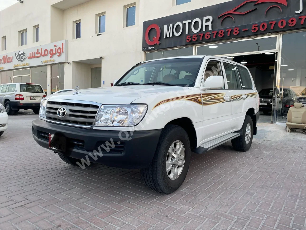 Toyota  Land Cruiser  GX  2007  Automatic  405,000 Km  6 Cylinder  Four Wheel Drive (4WD)  SUV  White